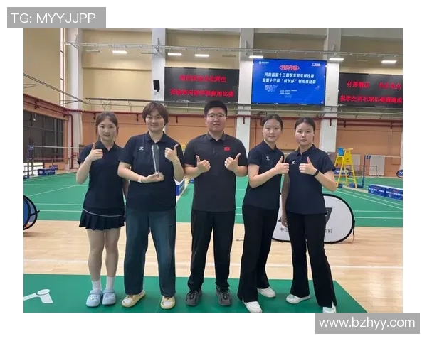 上海羽毛球队的蜕变与崛起:冠军赛背后的奋斗与坚持 上海羽毛球队的蜕变与崛起:冠军赛背后的奋斗与坚持