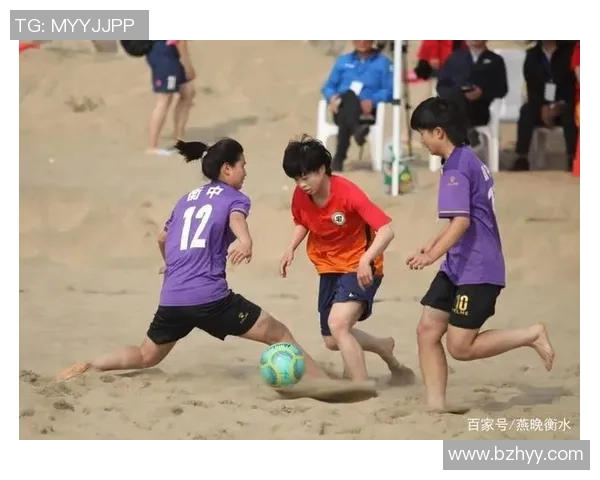 足球明星光脚足疗体验揭秘助力运动员恢复与放松的秘密之旅 足球明星光脚足疗体验揭秘助力运动员恢复与放松的秘密之旅